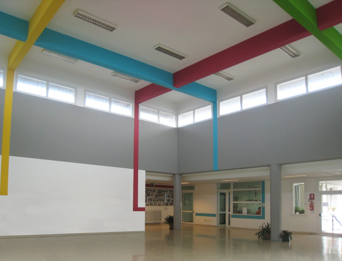 Studio del colore in edifici scolastici