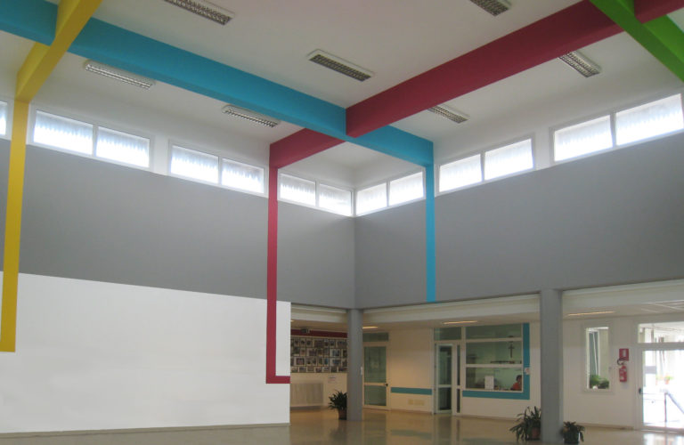 Studio del colore in edifici scolastici