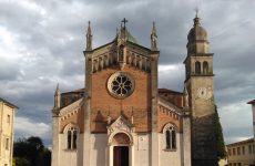 Facciata principale Chiesa San Fior di Sopra