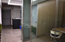 Zona ingresso uffici Apinox s.r.l.