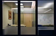 Zona ingresso uffici Apinox s.r.l.
